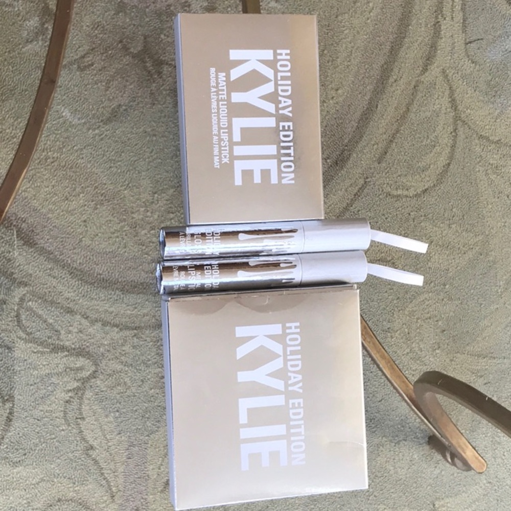 New Kylie Cosmetics holiday edition lip kits